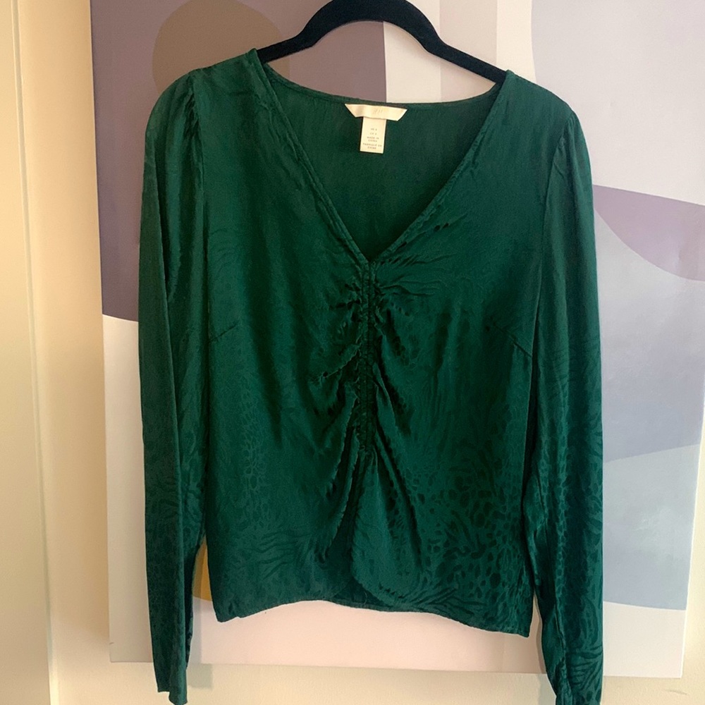 Long sleeve emerald green blouse.